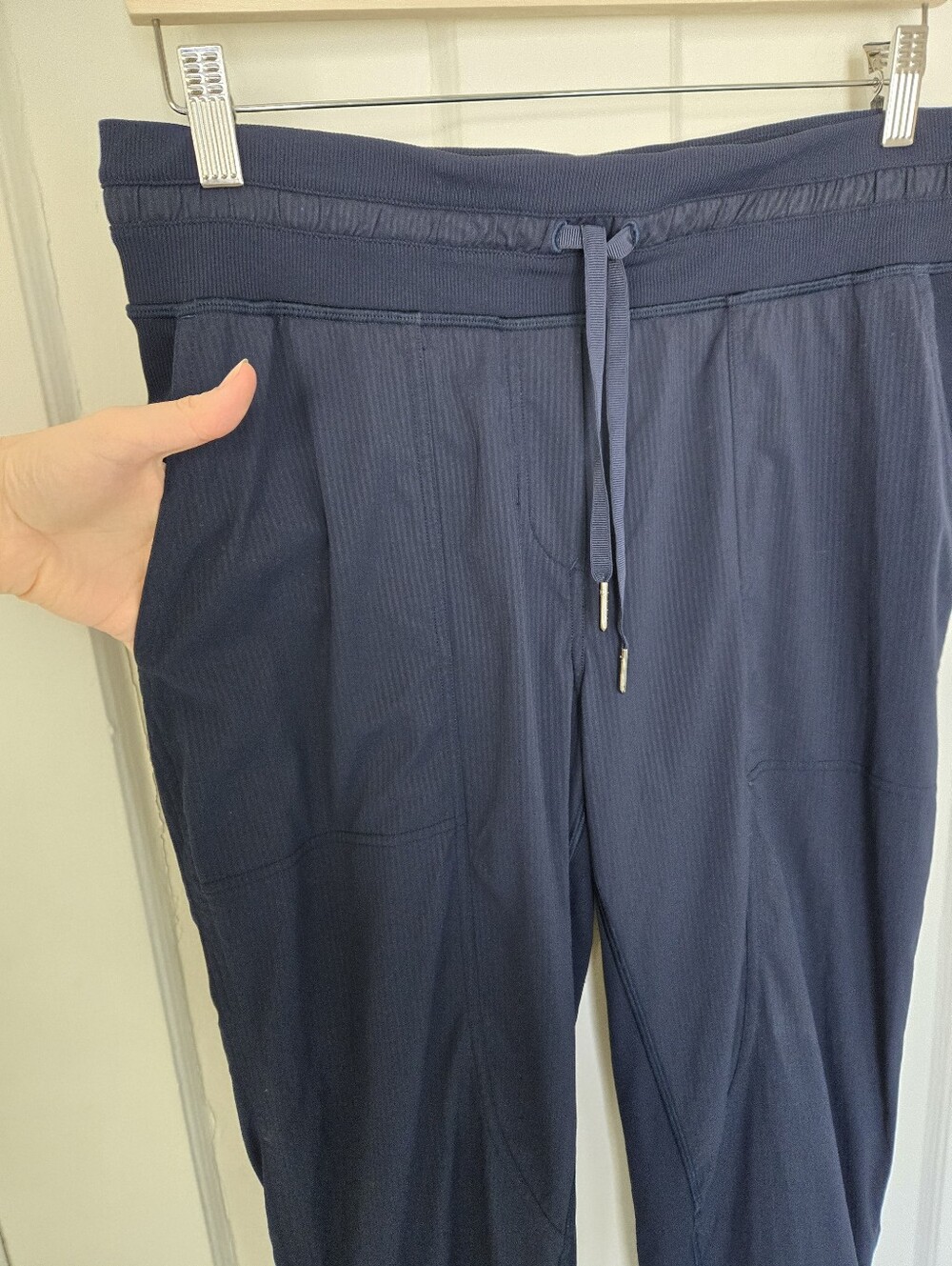 Lululemon Women's Dance Studio Pant III Size 8 Pull-on Drawstring Active Navy - Picture 4 of 12